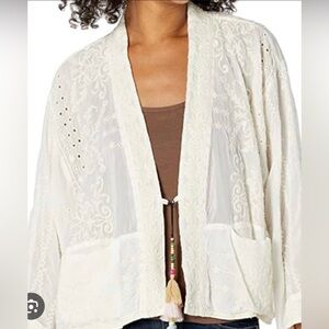 Johnny Was Cream Embroidered Women's Top